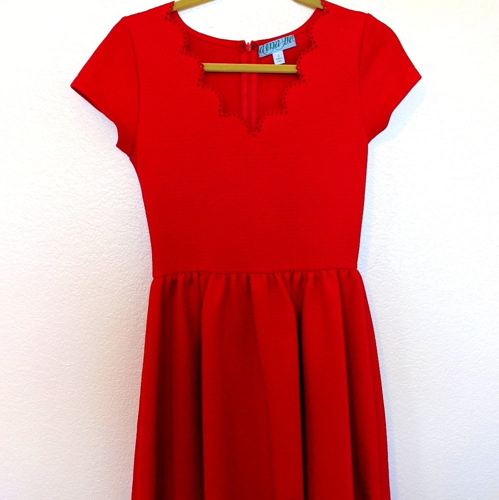 Red Vintage-Style Scallop-Trim Dress